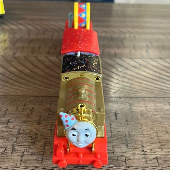 75 Thomas Birthday 🎂 Celebration 🎉 Train 🚂 with party car & drum 🥁 - Picture 7 of 17